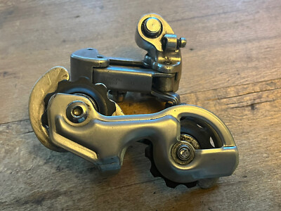 Dérailleur arrière vintage Suntour Le Pree années 70 80 vélo de route