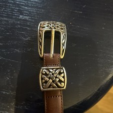 Woman or men s brown leather Brighton belt 41 inches long