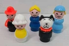 5 Vintage Fisher Price Little People Figures BABY WITH BONNET- DOG- FIREMAN