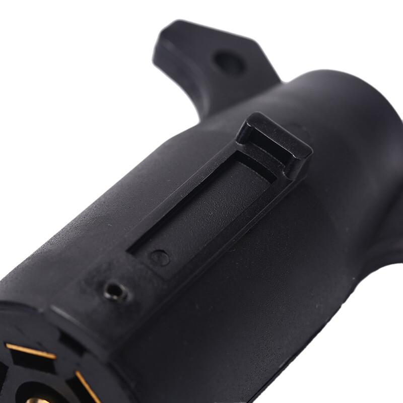 7 Way Round RV Style Trailer Light Plug Connector Adaptor Camper Boat C