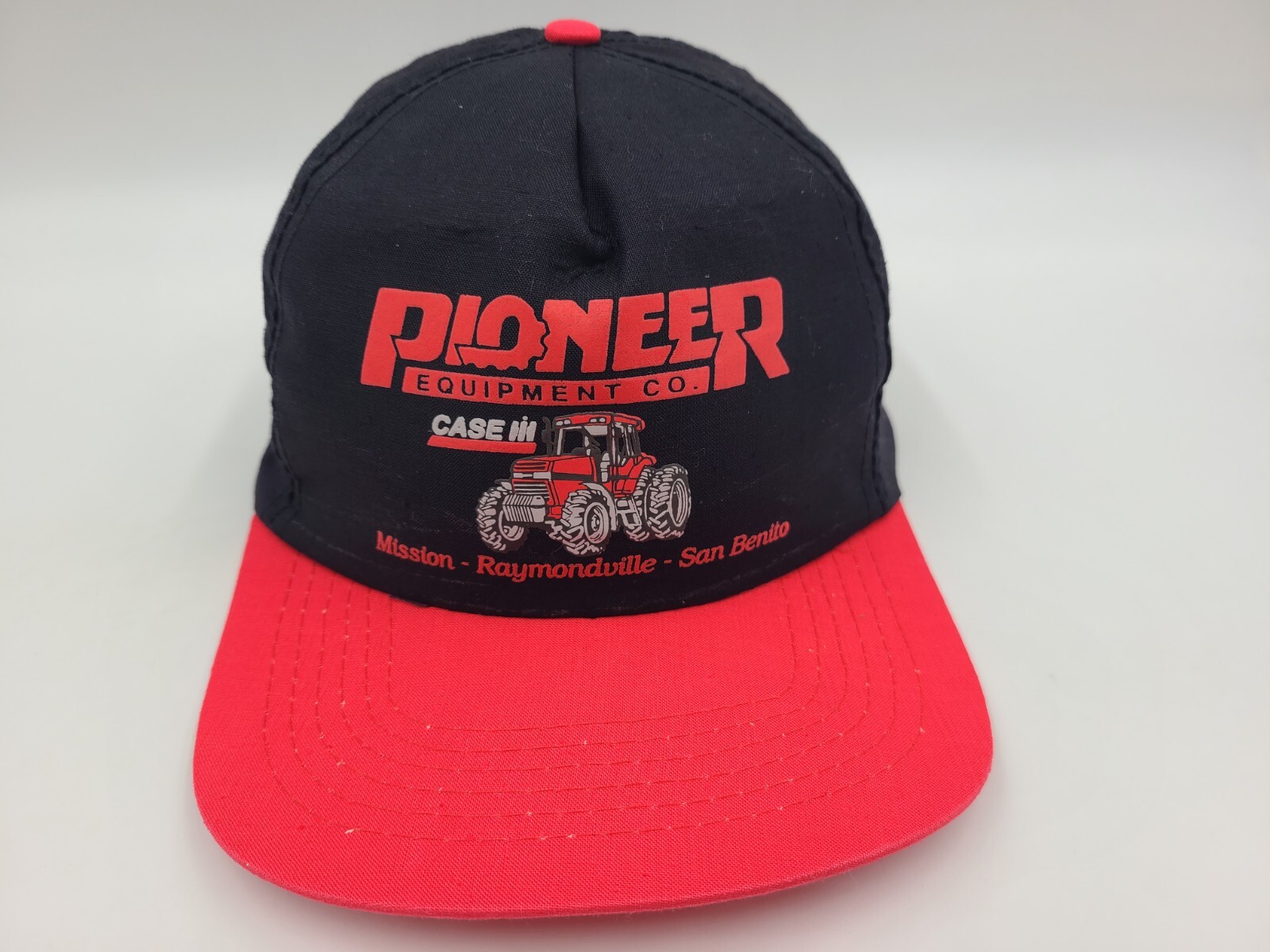 Vintage Pioneer Equipment Co Case Snapback Hat Cap Farm Tractor Men Black Red