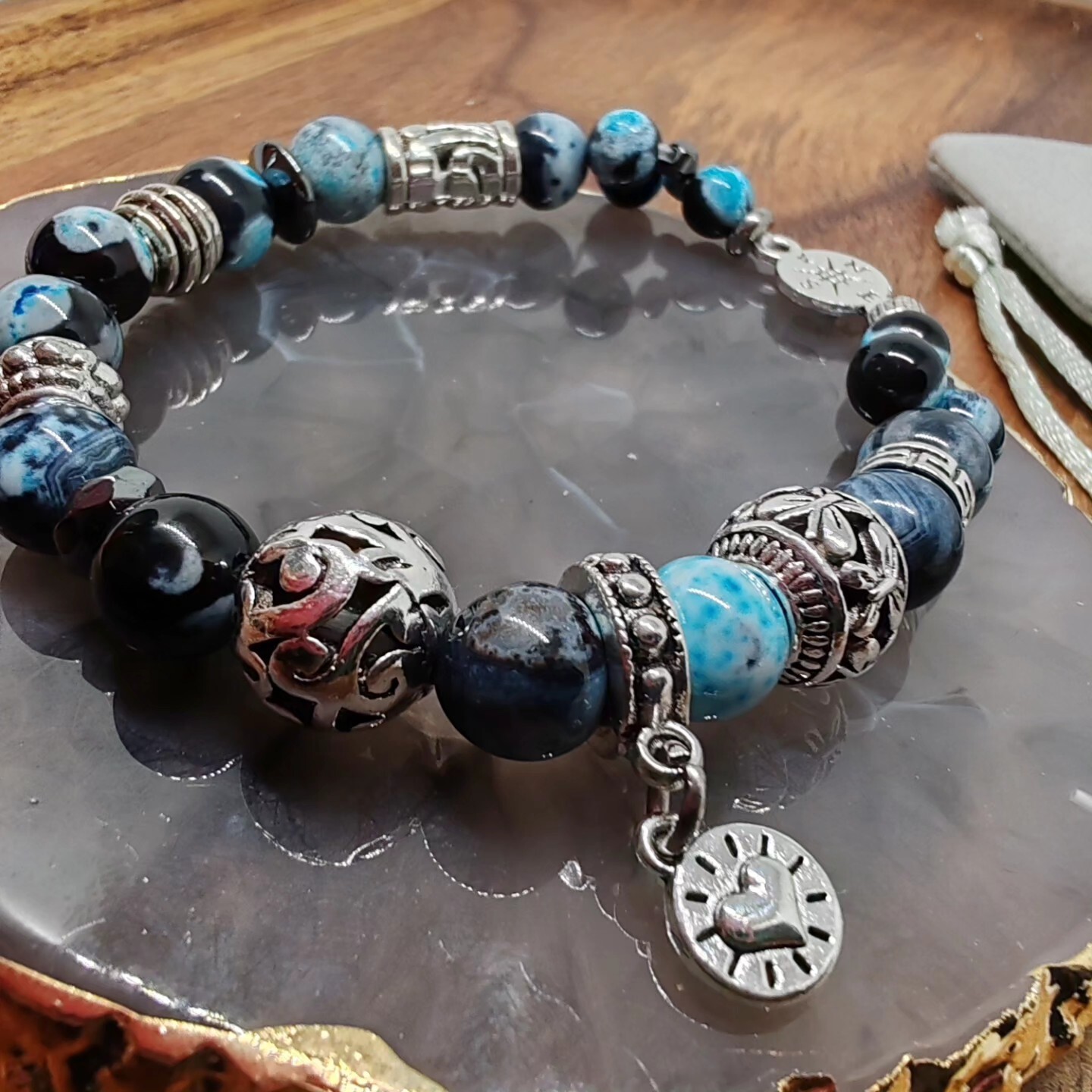 Bracelet homme pierres naturelles 8,6 mm, un cadeau mémorable et élégant
