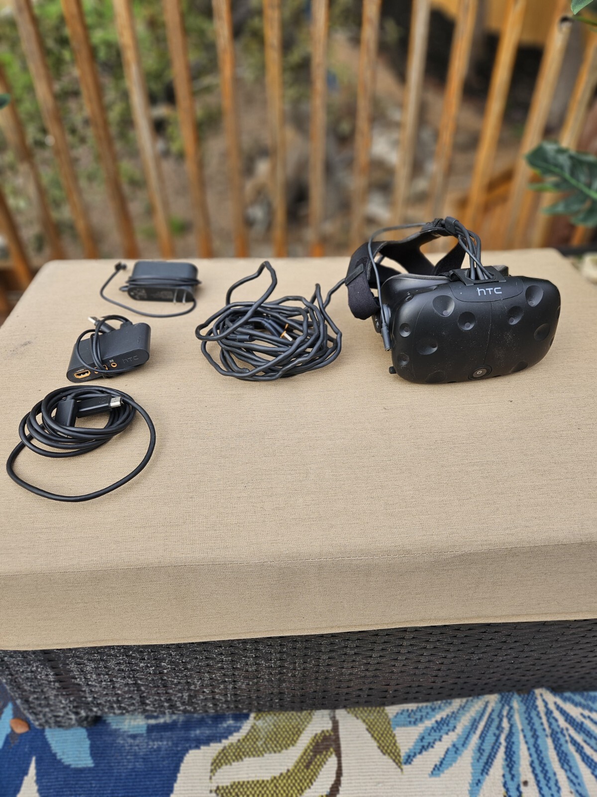 HTC Vive VR Headset with Cables Only No Base Stations or Controllers Tested Working  -image