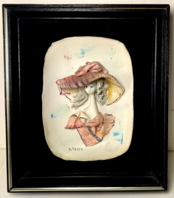 E.Tezza Artist Vintage Italy Porcelain Figurine Young Lady w Hat Romantic 