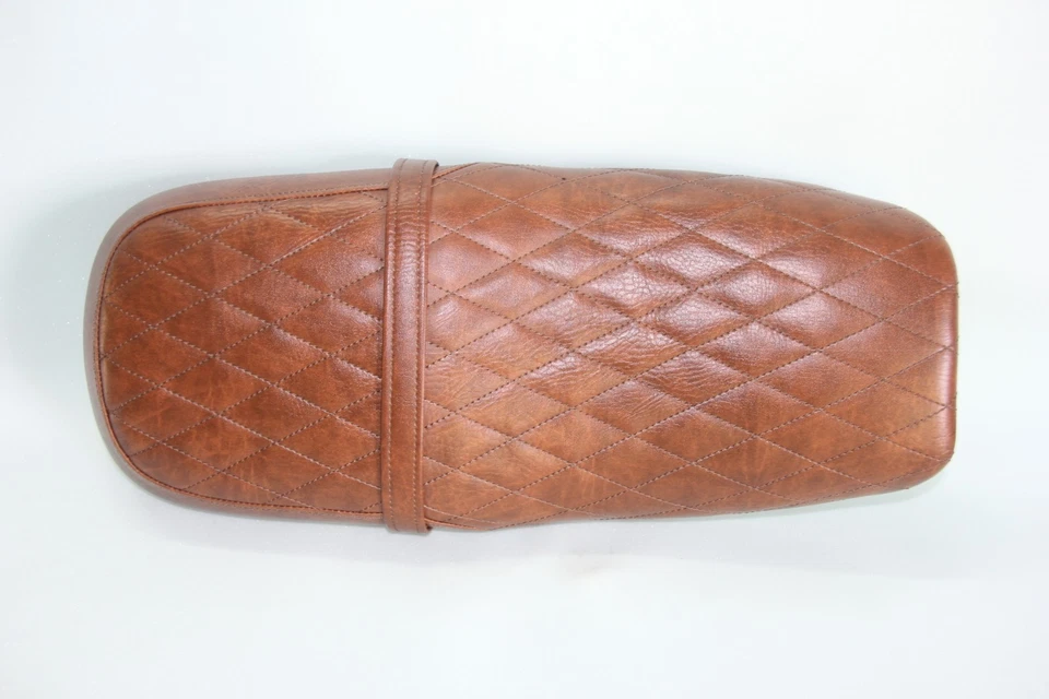 BMW K75 K75S late 1980's-1990's cafe racer Brat style seat 24 inches CODE: A4191 - Image 2 of 4