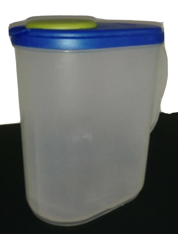 Sterilite Ultra-Seal BPA Free 1-Gallon Drink Pitcher with Blue Lid Grip Handle - Image 2 of 4