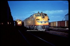 (MZ) DUPE TRAIN SLIDE-UNION PACIFIC  (UP)  16...