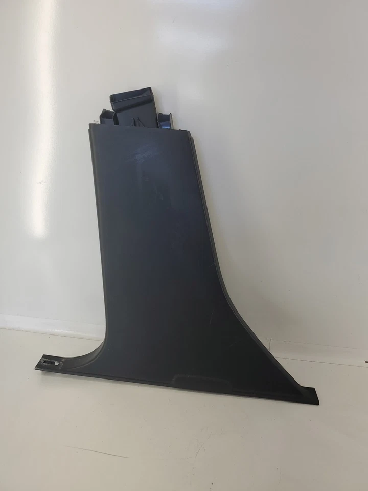 2012 14-18 VOLVO S60 ЦЕНТР СЛЕВА СО СТОРОНЫ ВОДИТЕЛЯ B СТОЙКА НИЖНЯЯ КРЫШКА ЧЕРНЫЙ OEM - Изображение 4 из 4