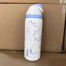 Owala* Urban* Outfitters Exclusive* Tied and Ture FreeSip* Blue Bow Bottle 32 OZ