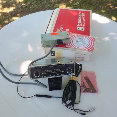 !!!!!NOS/NIB!!!!! Becker Grand Prix Radio