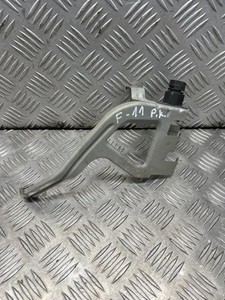 BMW 5 F10 Kotflügelhalter vorne links 7183753 3.00 Diesel 2012 30522328