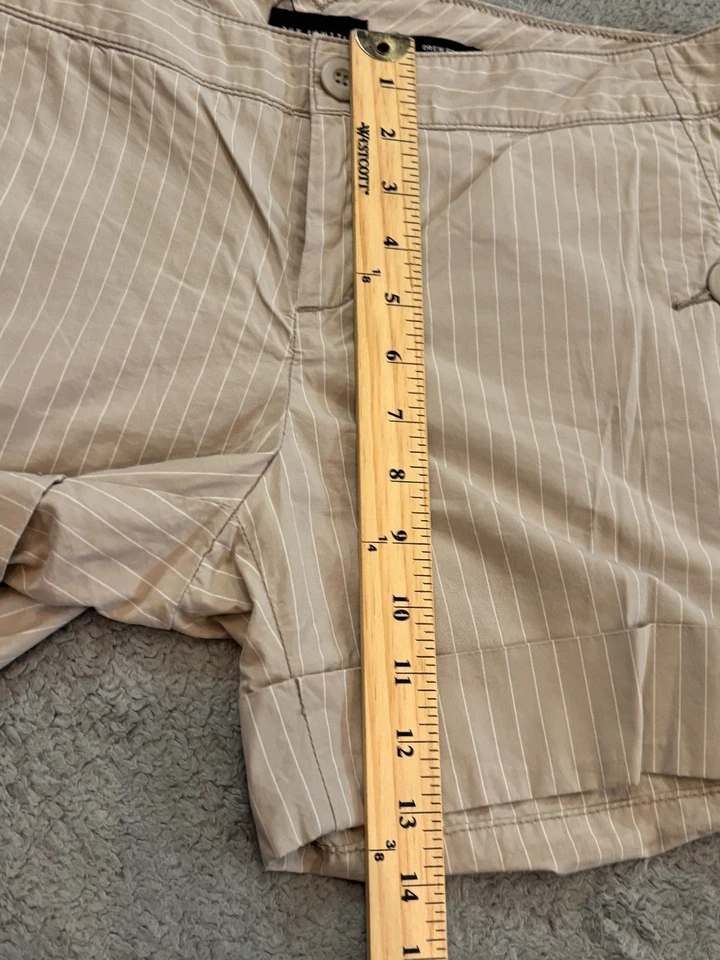 Shorts limitado feminino 10 bege bermuda carreira Drew Fit vestido elástico listrado - Imagem 4 de 4