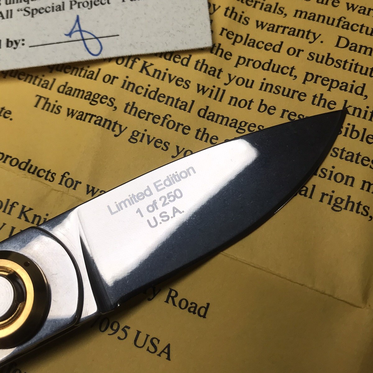 LONE WOLF NO.1 OF 250 LIMITED EDITION 15500 PAUL POCKET KNIFE