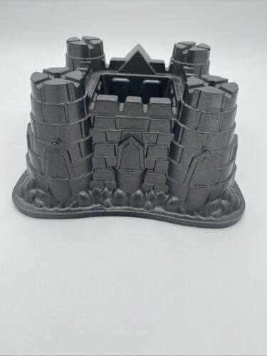 Nordic Ware Castle Bundt Kuchenform 10 Tassen Made In USA - Bild 3 von 7
