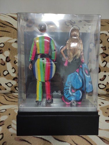 Barbie Moschino Edizione Limitata - Foto 3 di 7