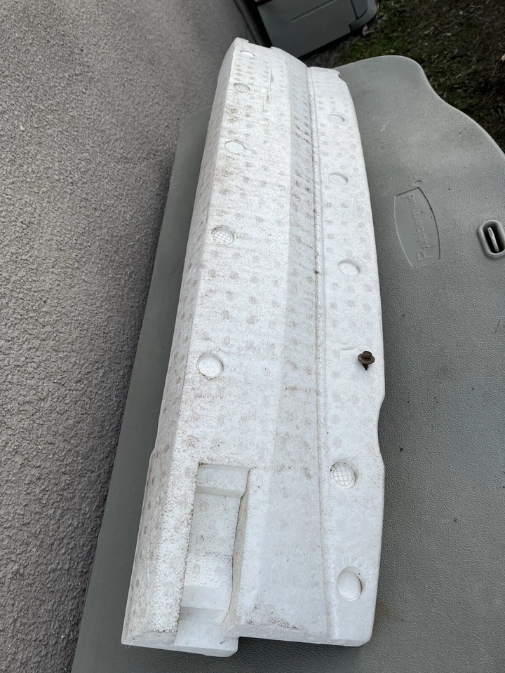 Parachoques trasero Infiniti FX35 FX45 2003-2008 amortiguador de energía espuma de impacto OEM Foto 3 de 4