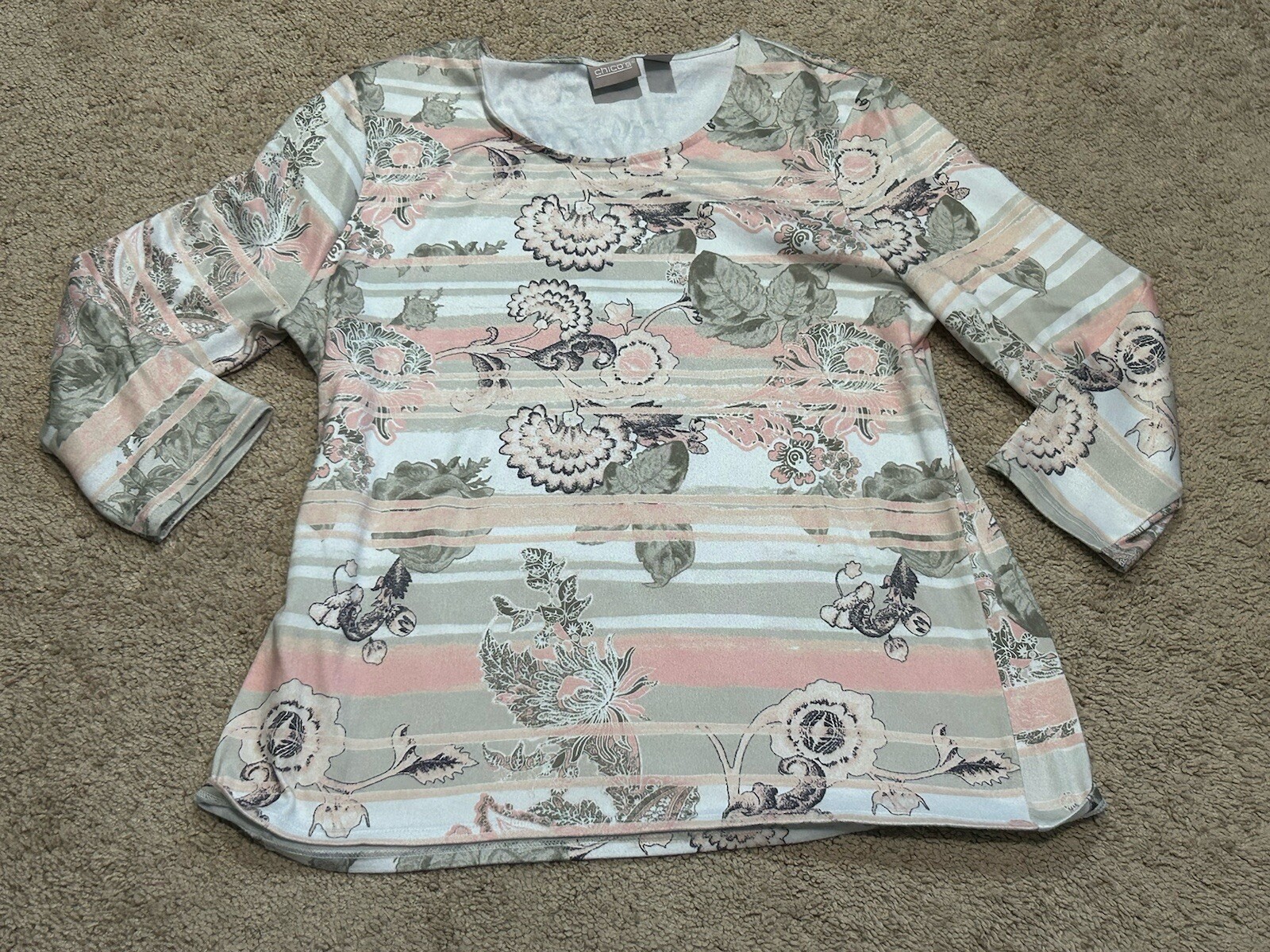 Chico's Womens Shirt Size 1 Multicolor Floral Print Soft Classic Casual Comfort