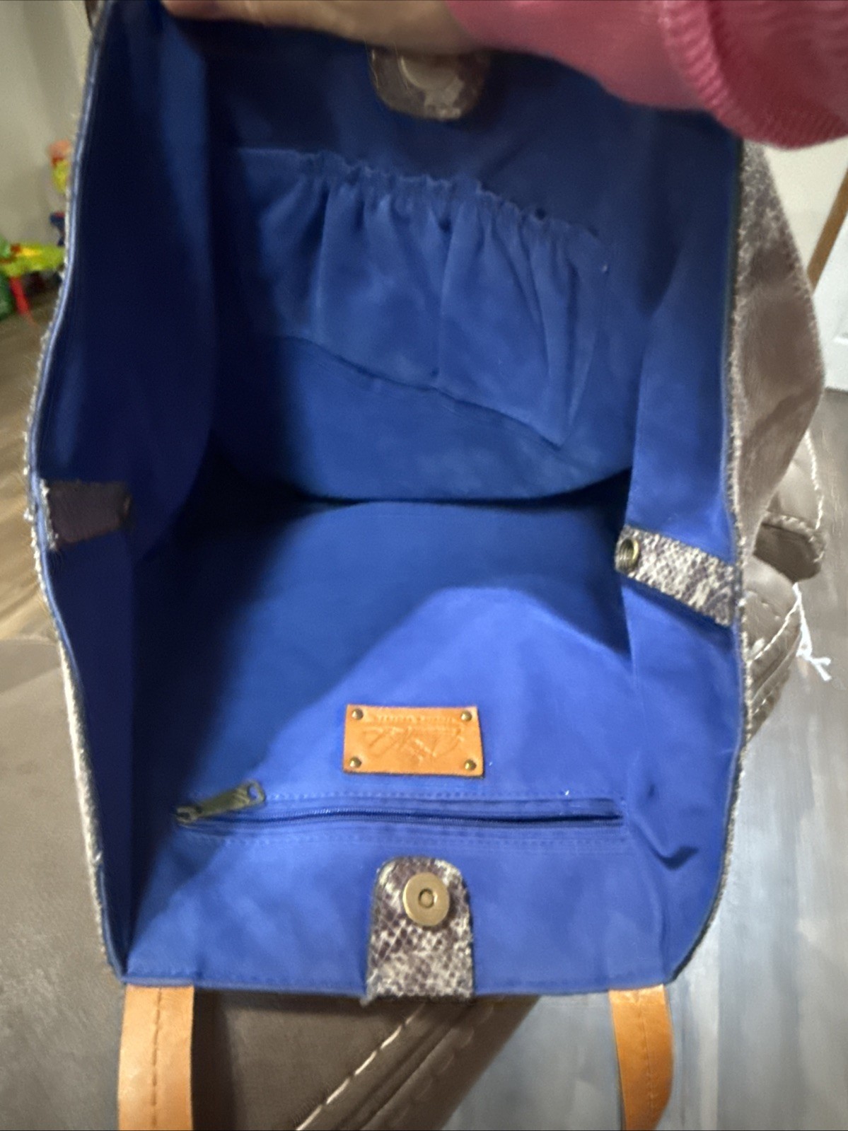 Italian Leather, Patricia Nash Bag - image 4