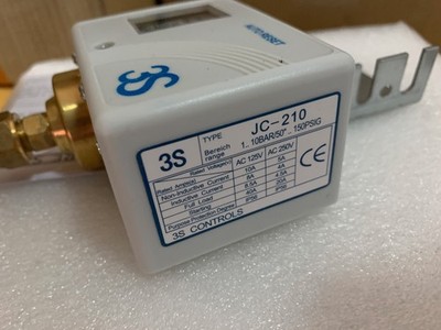 Fst  1PC  NEW   3S  JC-210   Pressure switch      *mn