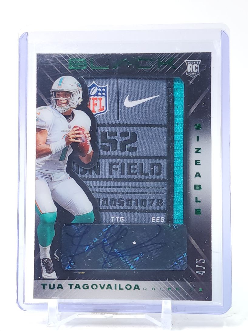 Tua Tagovailoa Panini Black Sizeable Signatures Rookie Jersey #SSTTA Emerald