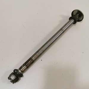 Kawasaki VN 1500 A VNT50A EZ:89 Hinterachse Achse hinten C3635