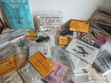 Lot de 21 Kit maquette Avion Militaire Plastique Métal Blanc 1/72