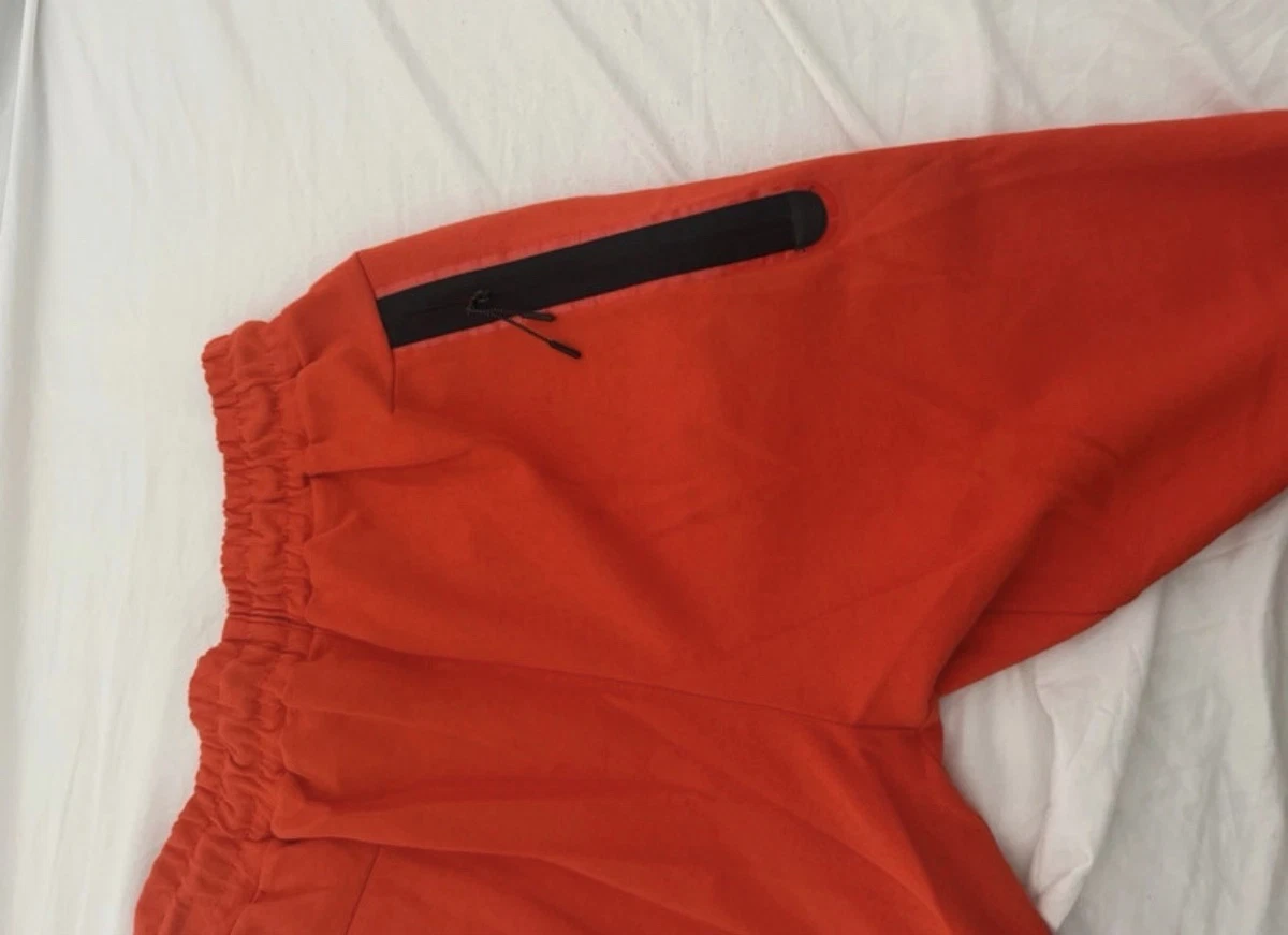 Nike Herren Trainingsanzug 2-teilig L Orange/Schwarz Kapuze Fleece