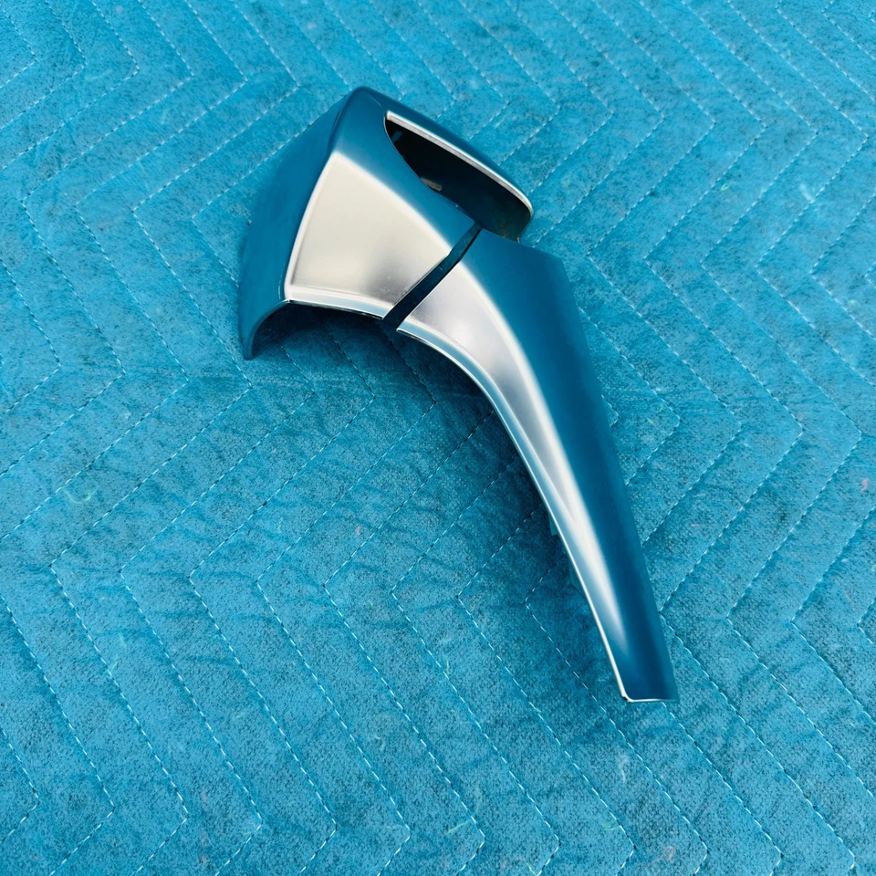 BMW 650i 2012-2017 embellecedor guía cinturón de seguridad delantero izquierdo OEM 52107228305 Foto 4 de 4