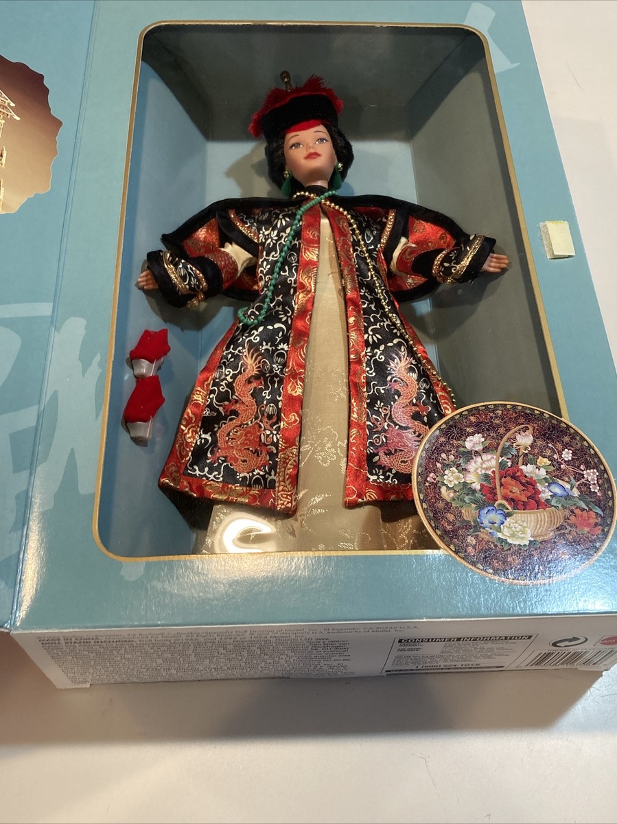 専用になりました。EMPRESS (1837～1898）人形 Official Empresses In The Palace Zhen Huan Consort Hua Figure