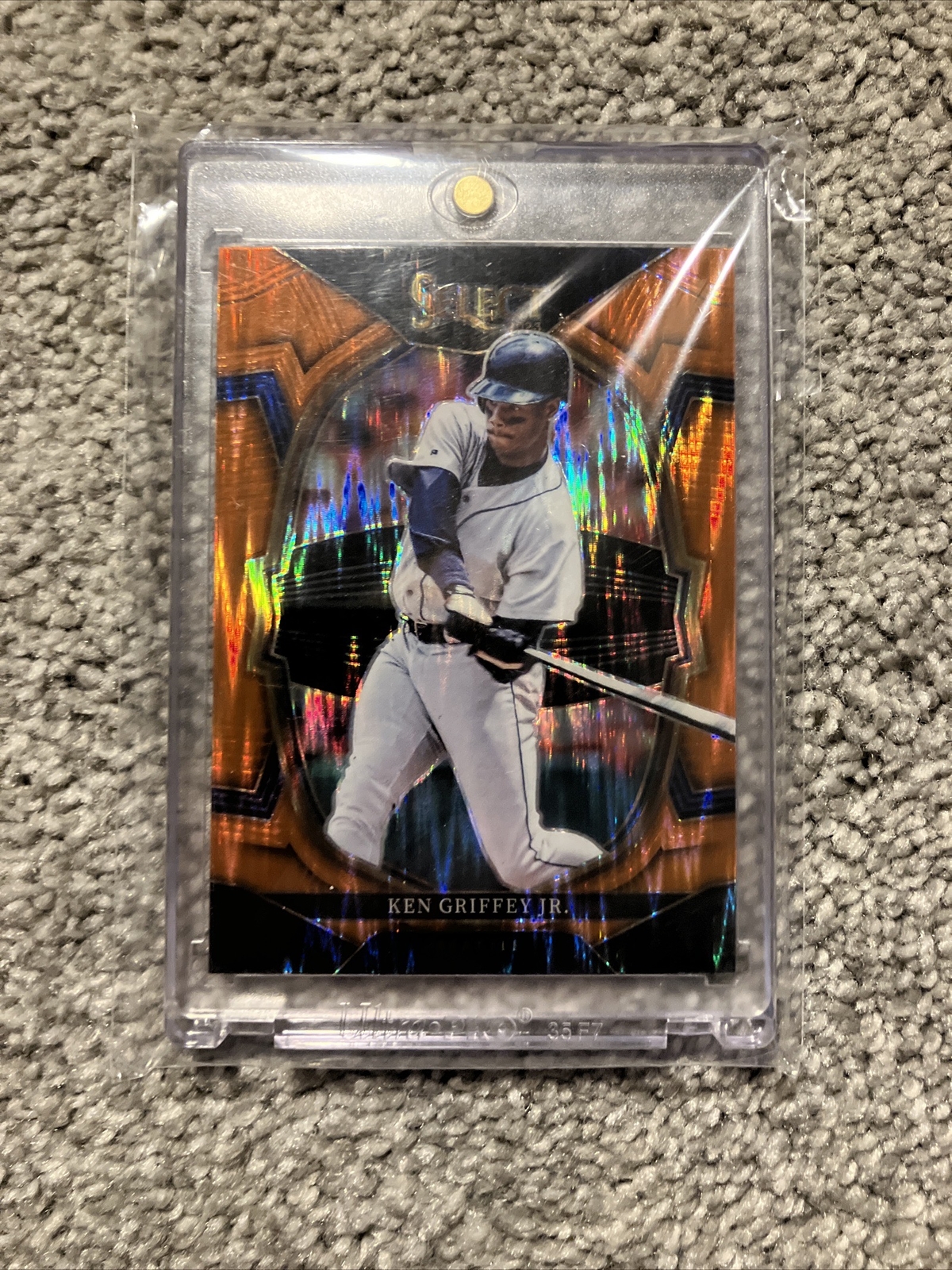 Authentic Mint Condition Baseball Card Lot 90s2023 Ken Griffey Jr