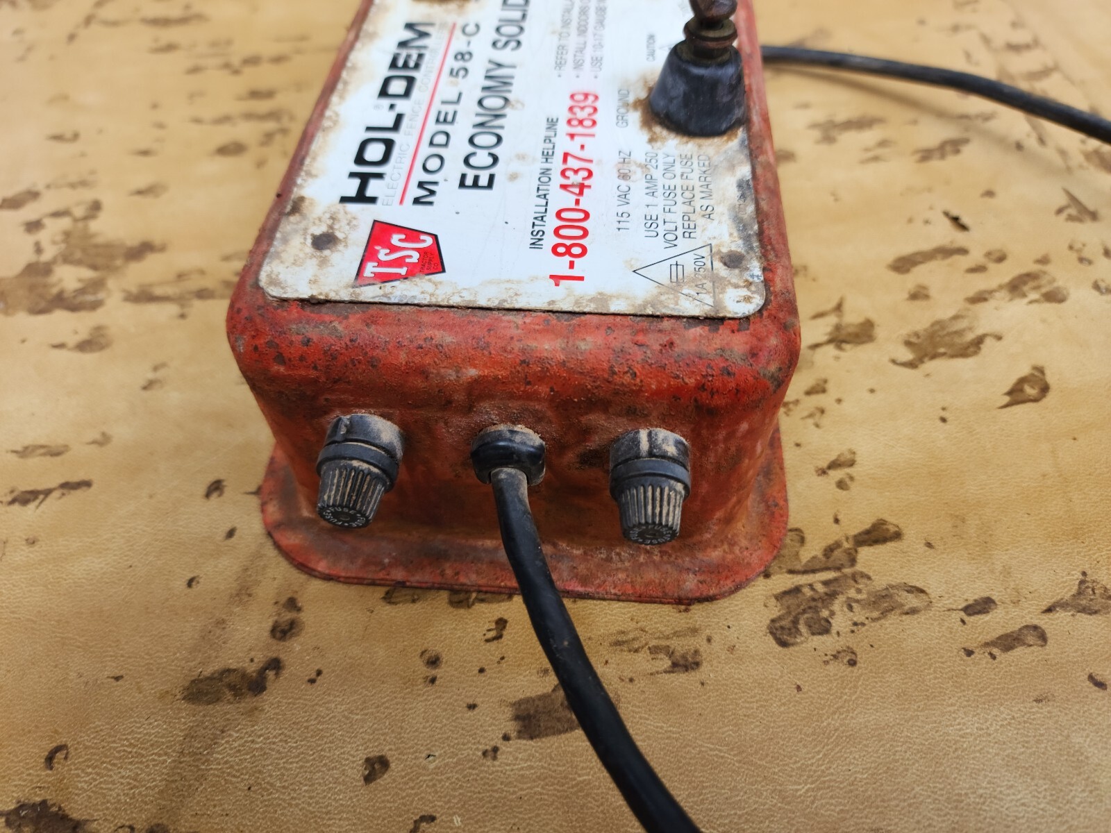 Vintage Holdem Electric Fencer Fence Panel Model 57 C Solid State eBay