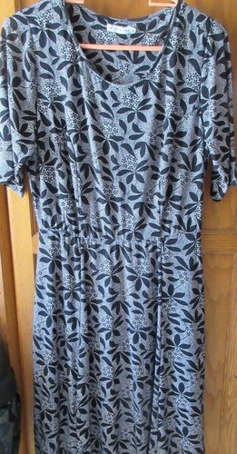 Abito donna bianco e nero stampa fiori nuovo senza etichette Abete e Salvia taglia 0X spandex/poliestere - Foto 2 di 5