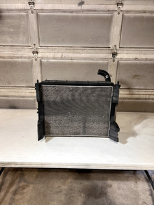 2013-2017 Hyundai Veloster Turbo M/T Radiator Complete W/ Condenser & Fans OEM 