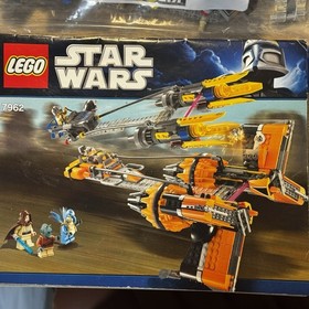 LEGO Star Wars: Anakin Skywalker and Sebulba's Podracers (7962)