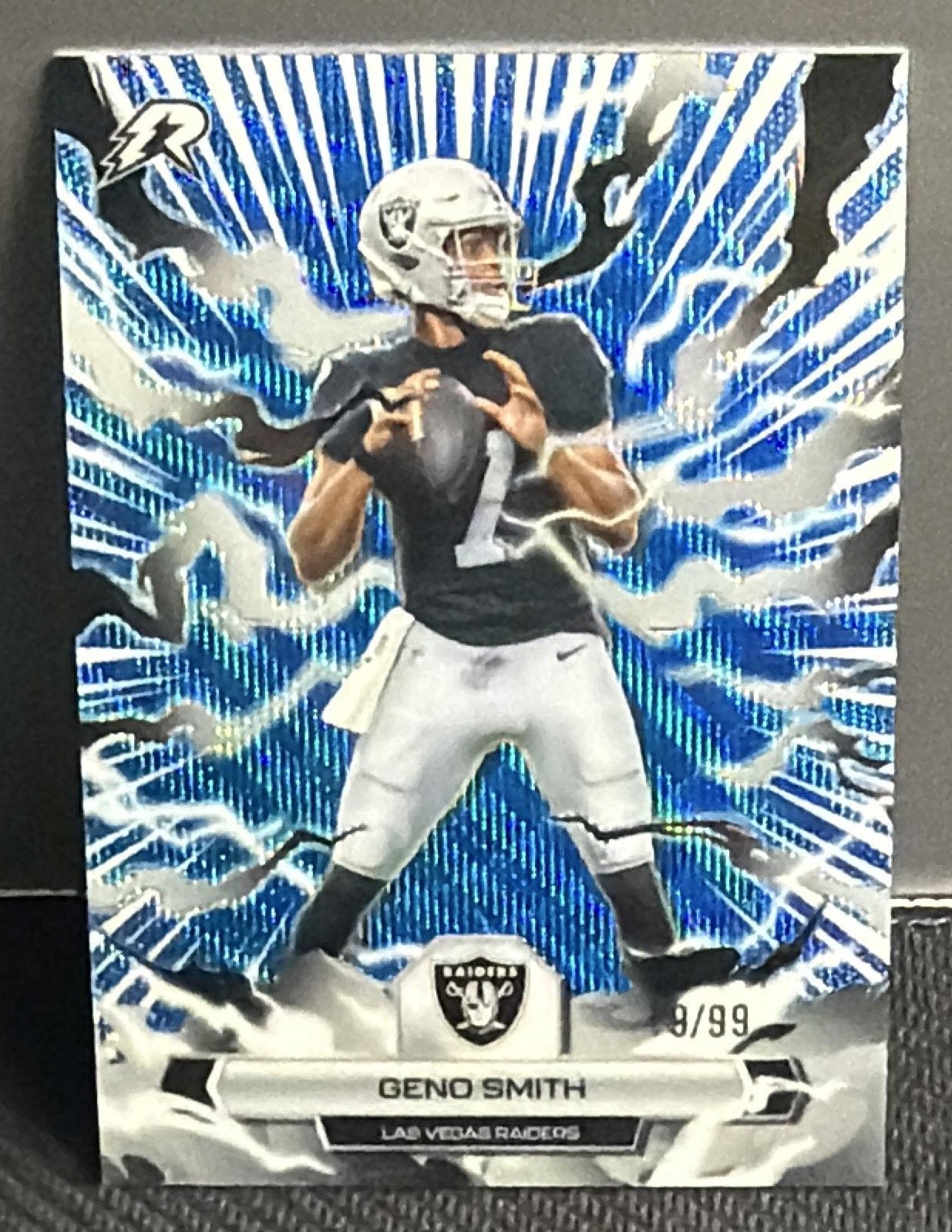 2025 Topps Resurgence Geno Smith #51 Blue Surge Refractor 19/99 Raiders