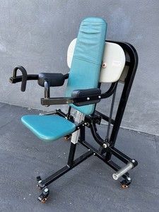 Nautilus Powerplus Seated Lateral Raise