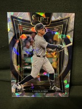 2025 Panini Select Baseball Aaron Judge #26 Cracked Ice Prizm