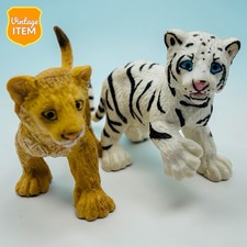 Safari Ltd STANDING TIGER CUBS Baby Cat Animal 96 Safari Wildlife Toy Figurines