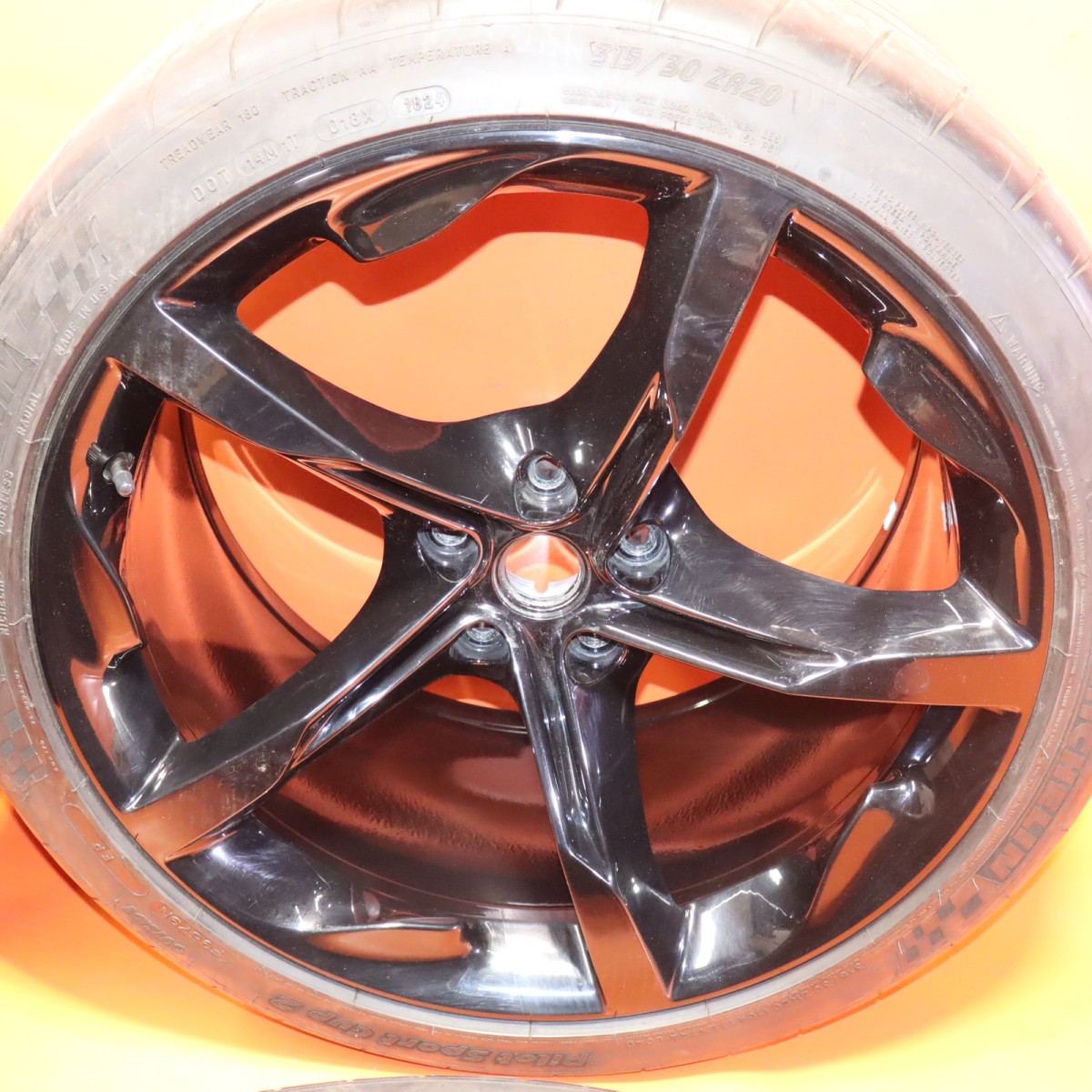 FERRARI SF90 STARDALE WHEEL RIM SET 2020 2021 2022 2023 8486407 OEM