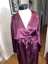 Vtg Jaclyn Smith Burgundy Wine Satin Belted Robe Floral Velour Shoulders Cuffs M