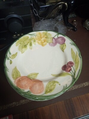 Franciscan USA Fresh Fruit Pattern Inch Salad Plate