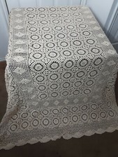 Vtg. Hand Crochet ecru Lace Tablecloth Cotton circles diamonds 57" x 96"