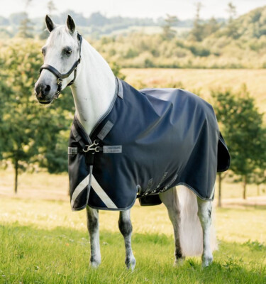''Horseware Amigo Bravo 12 Plus Disc vorne 1200d Weichenteppich + Kapuze 250g 5'6''''-7'3''
