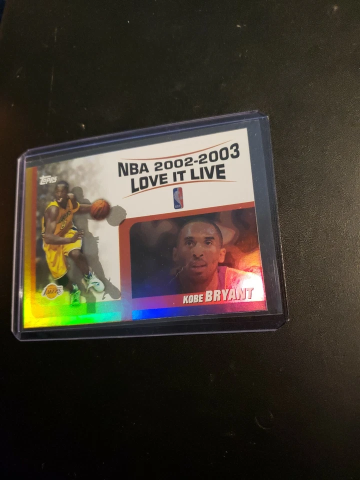 KOBE BRYANT 2003 TOPPS #LL-KB LOVE IT LIVE GOLD HOLOFOIL REFRACTOR LIKE INSERT - Image 2 of 4