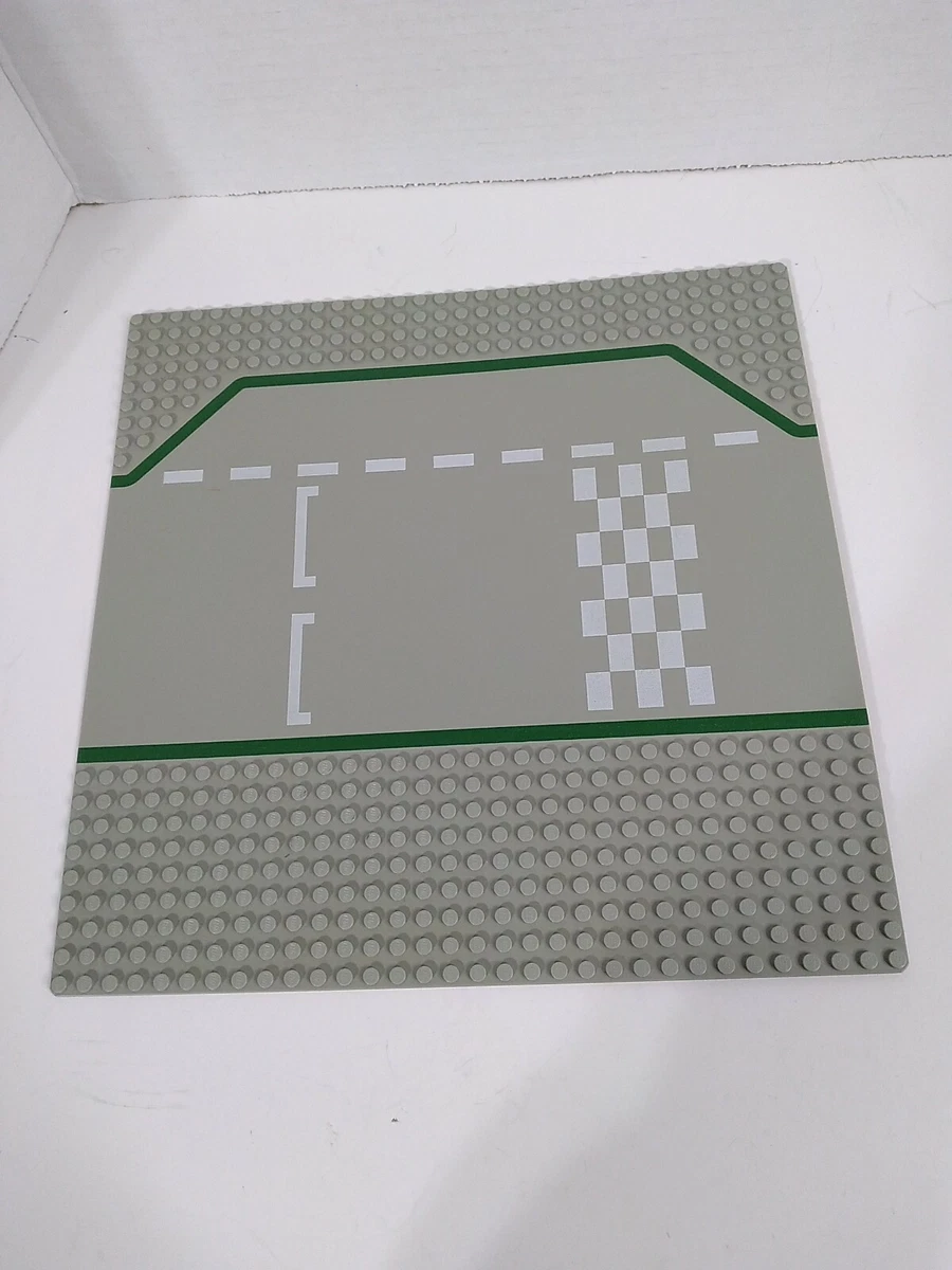 Lego 1 Classic Light Gray 32x32 Platform base plate Racing Line 10x10 inch