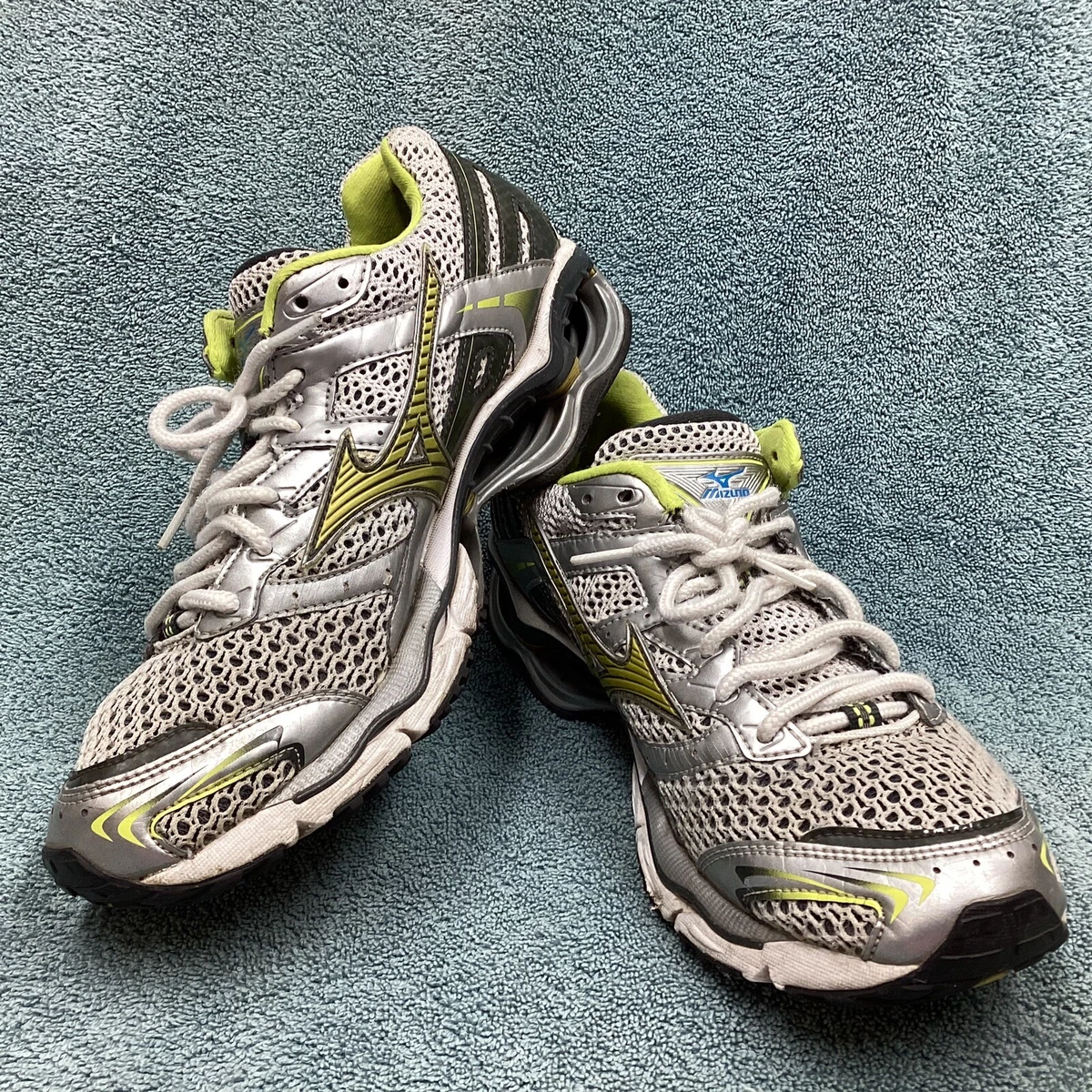 Mizuno Wave Creation 11 Running Shoes Women s Size 9.5 Wide Silver