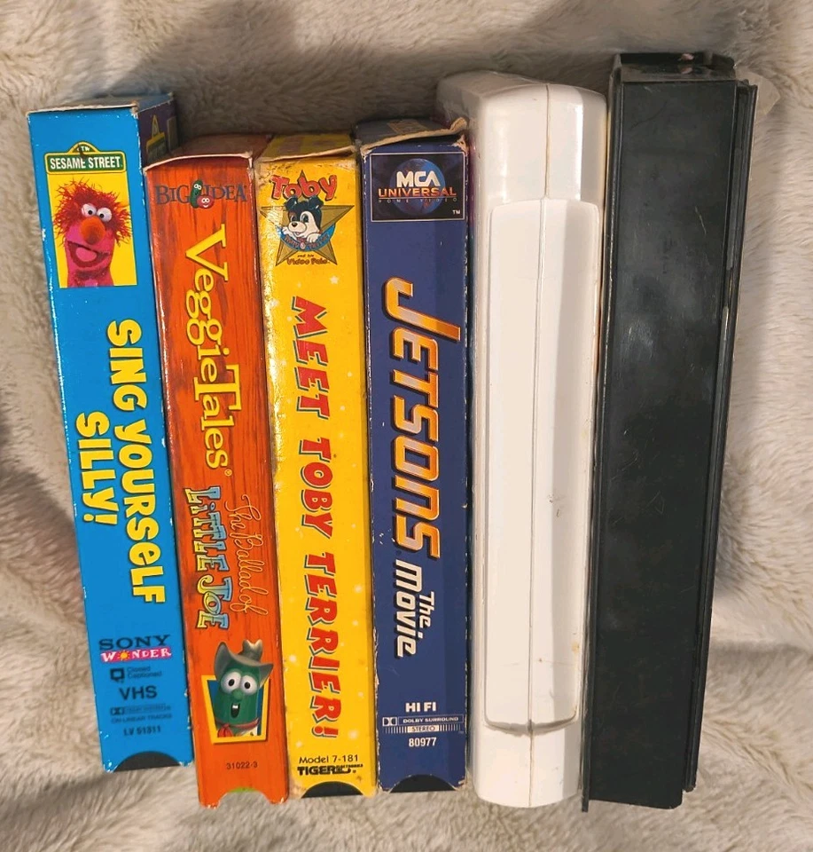 Tested/VG+ Lot of (6) Vintage 80s-90s CLASSIC & Niche Kid's Cartoon VHS Tapes Foto 4 de 4