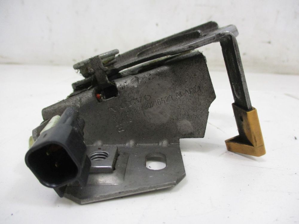 Lock Bonnet Lock Catch Hook Fits for Volvo C70 II Cabriole