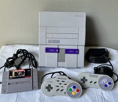 Super Nintendo SNES Console Bundle with two Controller & Game Tested & Working