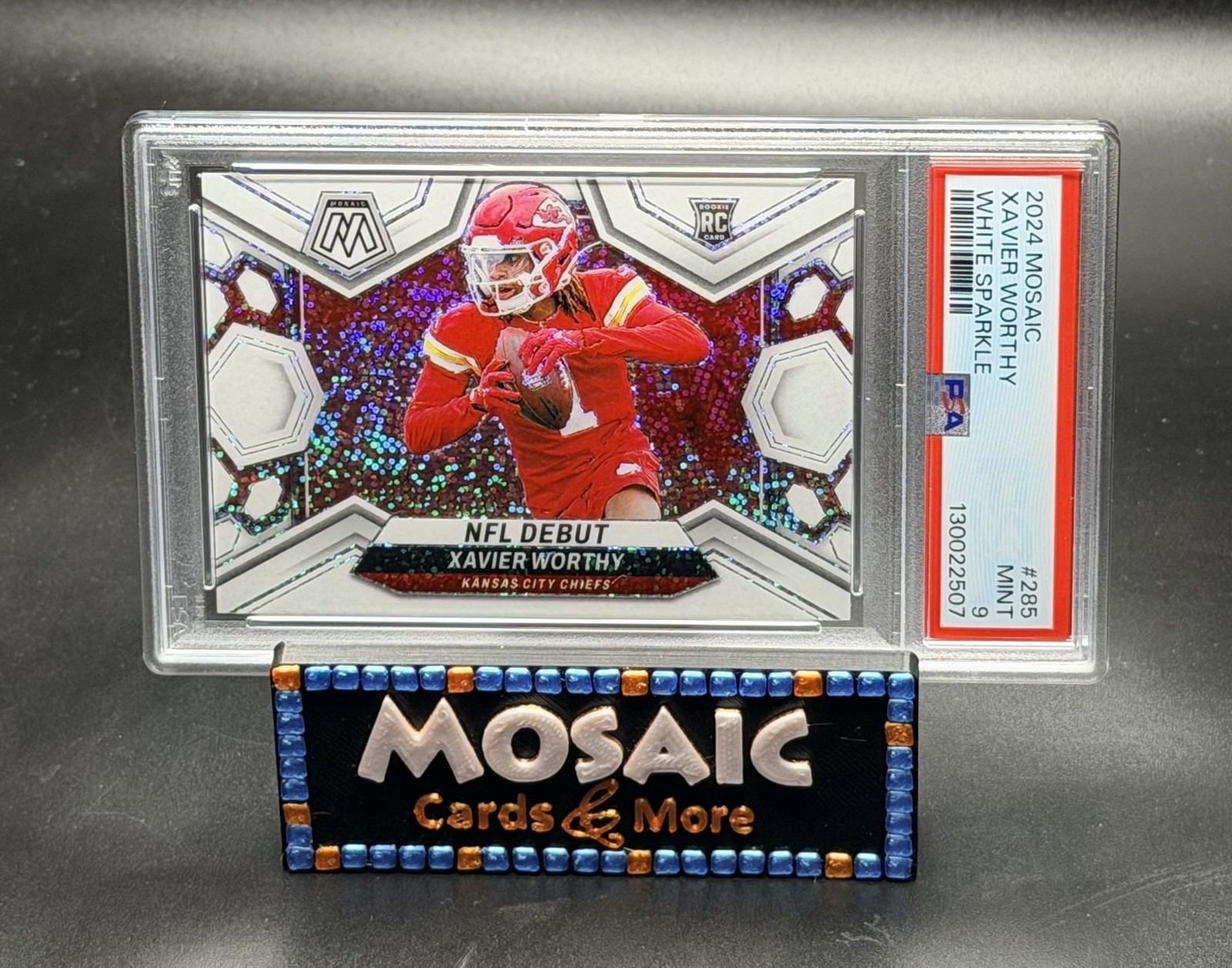 2024 PANINI MOSAIC #285 XAVIER WORTHY WHITE SPARKLE PSA 9 MINT SSP CHIEFS